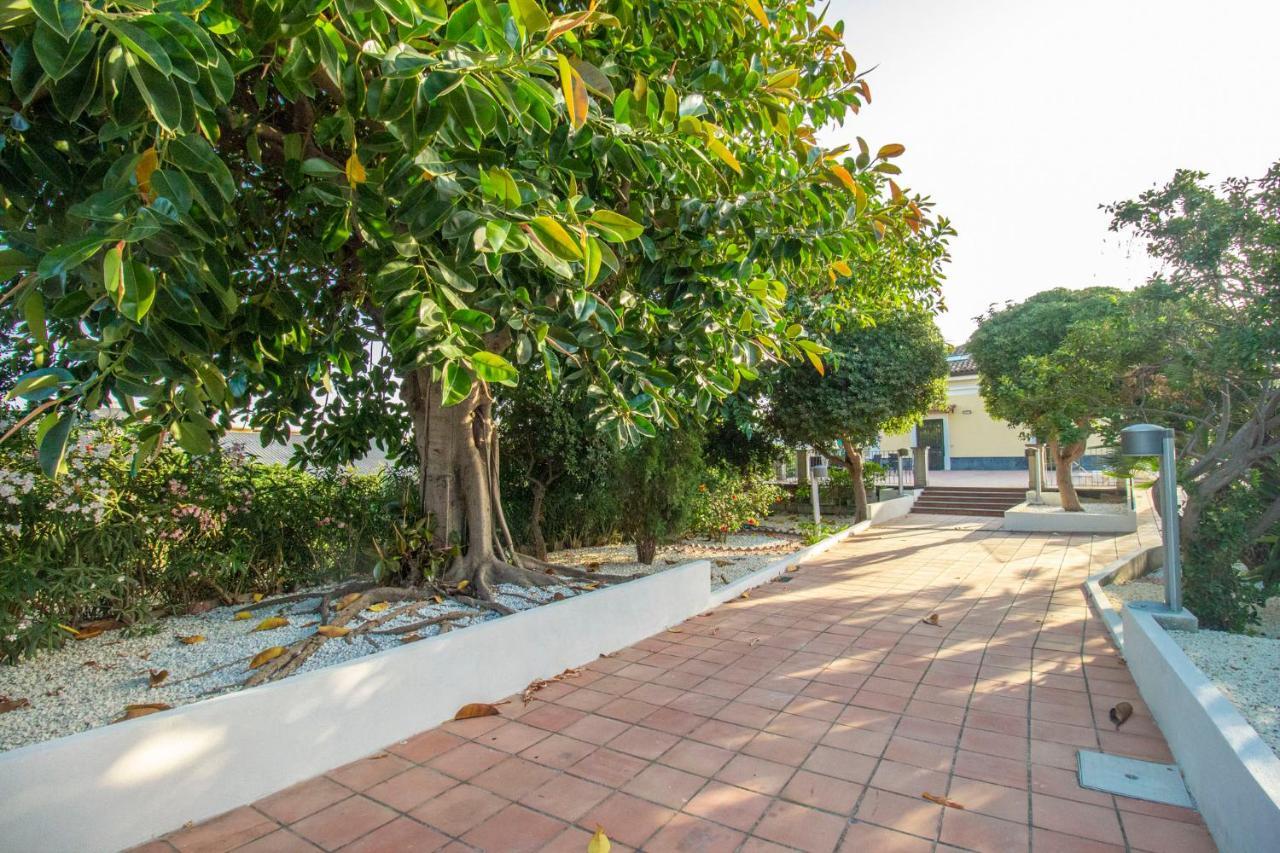 Royal Playa Suite And Apartament -Private Parking- Self Chek Out คาตาเนีย ภายนอก รูปภาพ